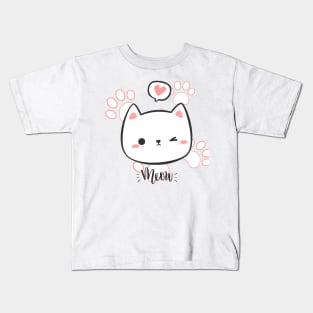 Show some love to your cat with a good meow face Kids T-Shirt